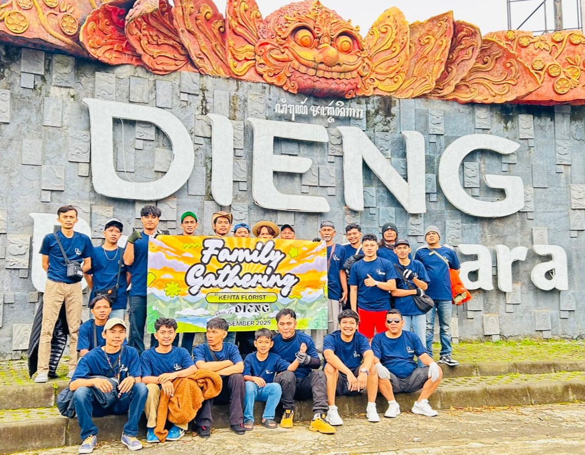 Tim Florist Profesional Kenta Florist